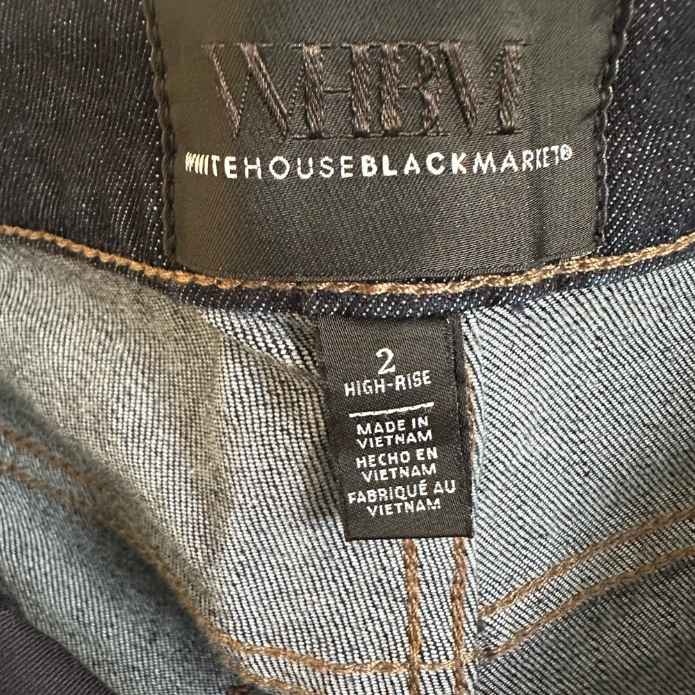 WHBM size 2 high-rise skinny ankle sculpt. Never worn perfect condition. - Picture 3 of 6
